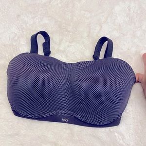 Victorias Secret VSX Sport Bra Size 32DDD
